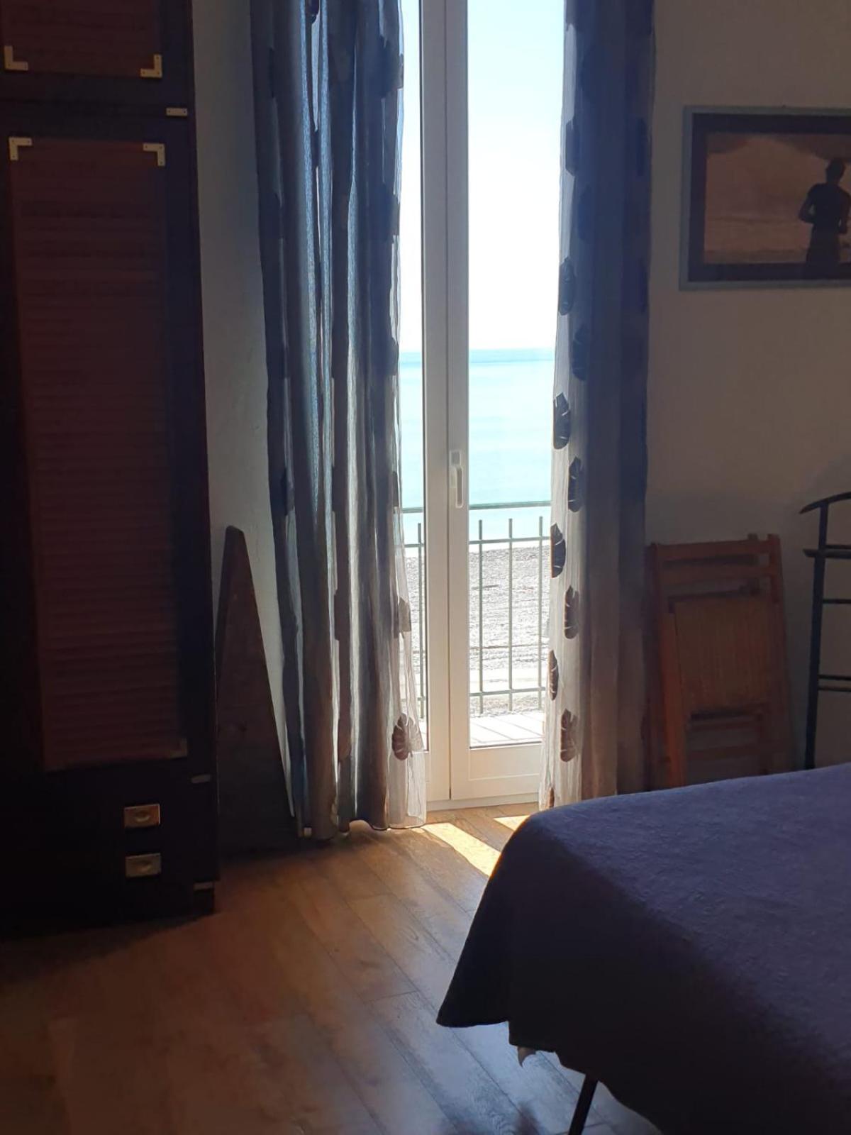 La Casa Di Marco Lägenhet Ventimiglia Exteriör bild